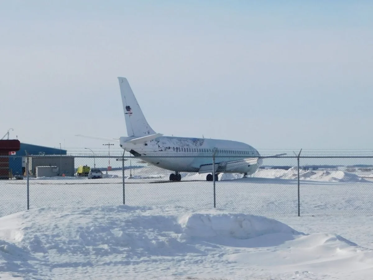 airport snowplow