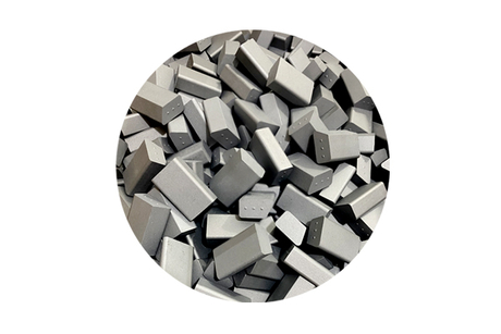 Carbide inserts for snow plow blades